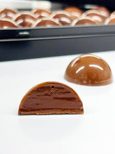 Load image into Gallery viewer, 18 Pure Single Origin Milk Chocolate Truffles
